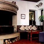 L'eau Vive Hotel 3*