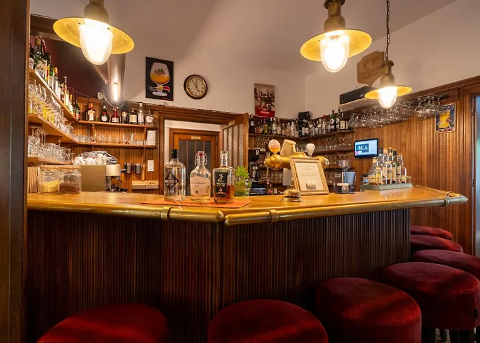 ルー ヴィーヴ ホテル ヴレス・シュル・スモワ